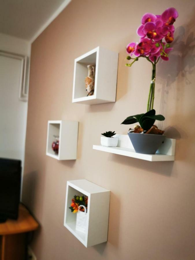 Apartmani Franciska Rab Town Luaran gambar
